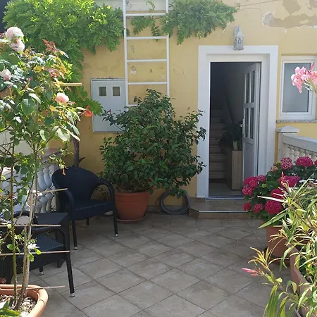 & Elizabet Apartment Baska (Krk)